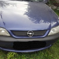 Opel Vectra 1.6-101k.c. - НА ЧАСТИ, снимка 1 - Автомобили и джипове - 21827013