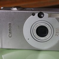 Фотоапарат Canon със дефект, снимка 1 - Фотоапарати - 21856931