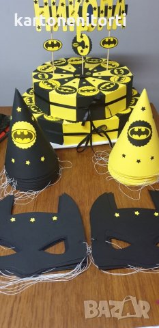Картонена торта и украса с Батман за рожден ден, снимка 1 - Други услуги - 25566832