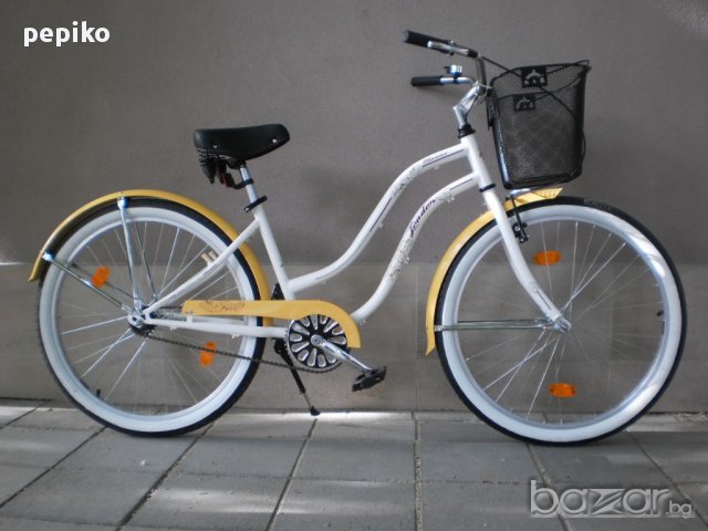 Продавам колела внос от Германия спортен дамски велосипед MAURA 26 цола с кошничка