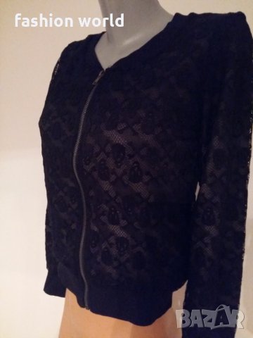 Черна дантелена жилетка