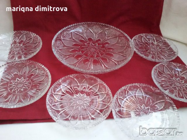 кристални чинии , снимка 4 - Антикварни и старинни предмети - 19080649