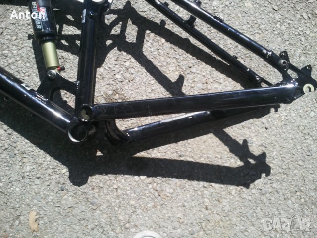 Велосипедна рамка от много висок клас - уникална, снимка 6 - Части за велосипеди - 22330509