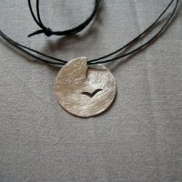 Сребърен медальон, снимка 1 - Колиета, медальони, синджири - 19840957