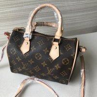 Чанта Louis Vuitton Speedy 20 Monogram, снимка 3 - Чанти - 24517972