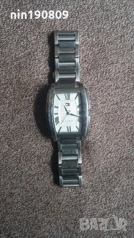 Часовник Tommy Hilfiger T10167, снимка 8 - Мъжки - 23839574