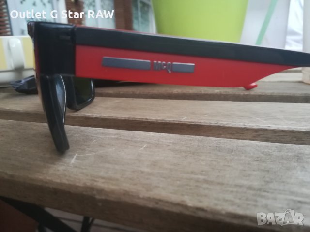 Alexander McQueen, снимка 4 - Слънчеви и диоптрични очила - 22140370