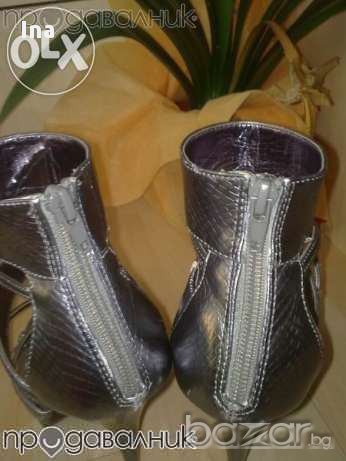 Carlotte Russe - стилна обувка, снимка 5 - Дамски обувки на ток - 11202146