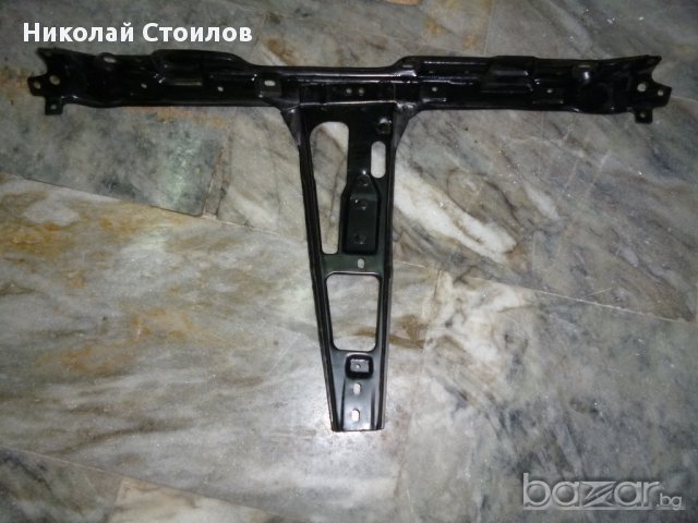Греда над радиатор Audi 80 91-95г.