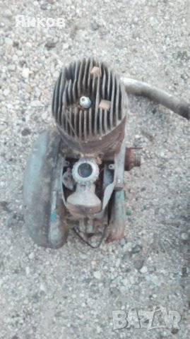 двигател балкан 250 цели и на части, снимка 2 - Части - 25769282