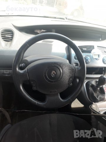 Продавам Рено Меган Сценик дизел 2006 год., снимка 3 - Автомобили и джипове - 21604095