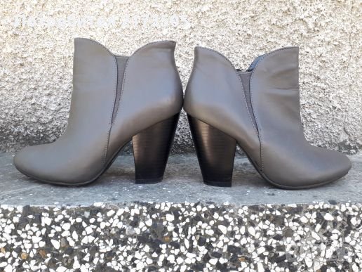 Сиви ботички