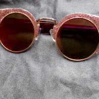 Ефектни очила Asos, снимка 1 - Слънчеви и диоптрични очила - 25774486