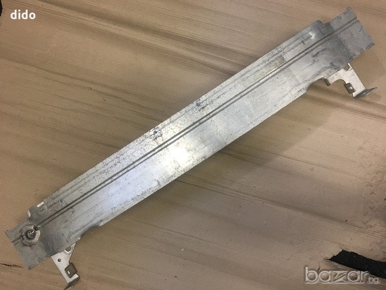 Основа на предна Брона за Audi A1, снимка 1