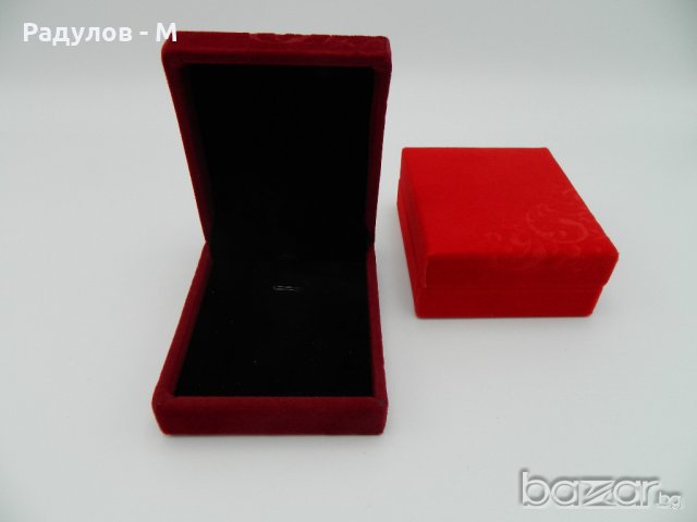 Кутийка за подарък плюш мини размери 9/9см, снимка 2 - Подаръци за жени - 18739204