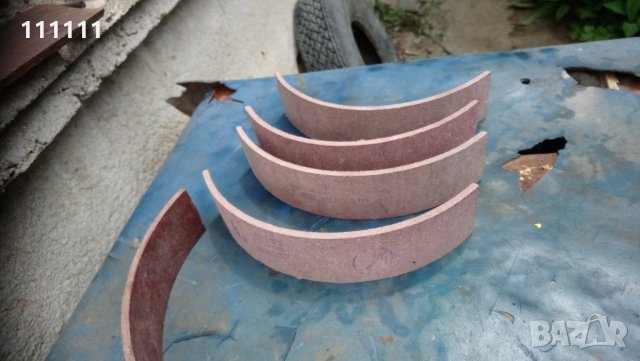 Феродови накладки от старите модели а не като новите ментета 