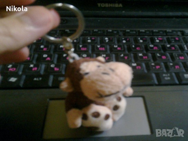 Продавам/Бартер Ключодържател Плюшен Хипопотам !