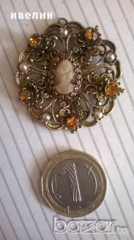метален медальон с камея, снимка 4 - Колиета, медальони, синджири - 15130498