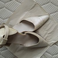 Сватбени обувки, снимка 1 - Дамски обувки на ток - 23122891
