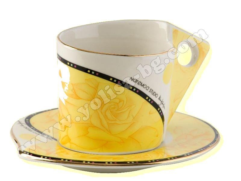 чаша с нестандартна форма-подходяща за чай или кафе в Чаши в гр. Нови пазар  - ID18747539 — Bazar.bg