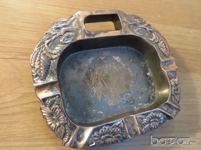 Стар солиден меден пепелник за твоят магазин офис или колекция, мед, снимка 2 - Други - 21482800