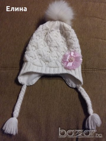 Комплект шапка, шал и ръкавици, снимка 1