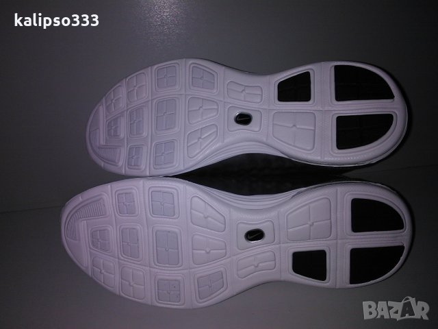 Nike оригинални обувки, снимка 5 - Маратонки - 24072317