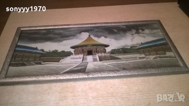 красива картина със сребърна рамка и стъкло-59х27см