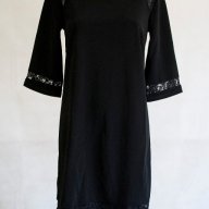 Черна рокля с дантела марка by Hellene, снимка 2 - Рокли - 18214167