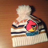 Детска шапка Angry Birds, снимка 6 - Шапки, шалове и ръкавици - 21947358