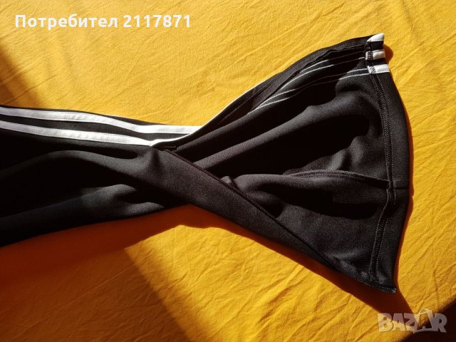 adidas, снимка 10 - Спортни дрехи, екипи - 23341321