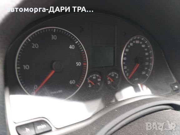 Уредно табло за фолксваген голф 5/vw golf V