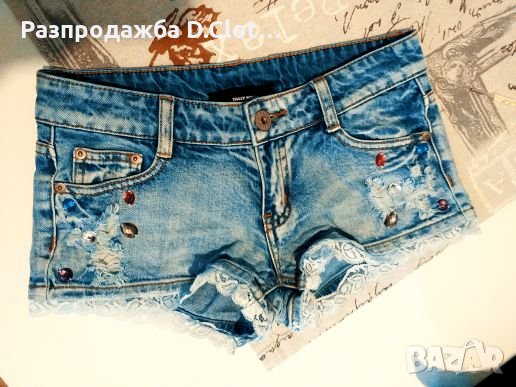 Дънкови панталонки XS, снимка 3 - Дънки - 10457323
