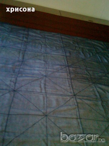 Английска ефирна покривка за спалня