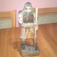 Дърворезба-човек с торба-35/13/10см-внос швеицария, снимка 1 - Антикварни и старинни предмети - 14246757