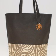 Нова дамска чанта ROBERTO CAVALLI Dark brown Tiger Print оригинал, снимка 11 - Чанти - 14734686