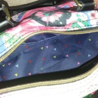 Чанта на Desigual дамска чанта къси и дълга дръжки, снимка 7 - Чанти - 24525891
