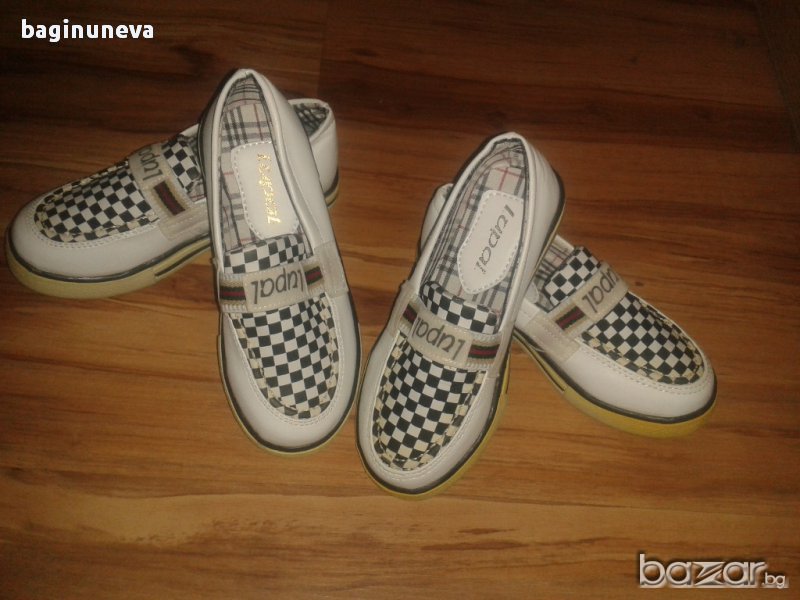 Нови детски бели кожени мокасини - 28-29 и 30 номер, снимка 1