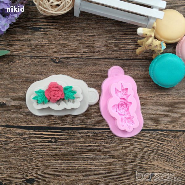 цъфнала роза с листа в страни силиконов молд форма украса декор торта фондан шоколад, снимка 1