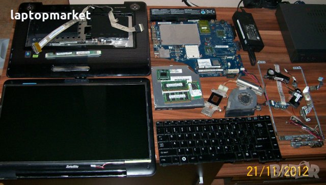 Toshiba Satellite A355D на части