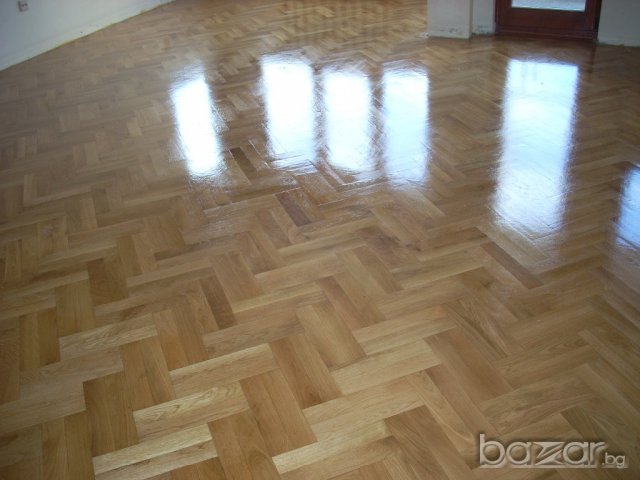 Цикли и Лакира паркет и дюшаме