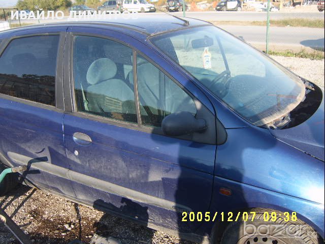 Renault Scenic 1.9dti на части, снимка 6 - Автомобили и джипове - 12447646