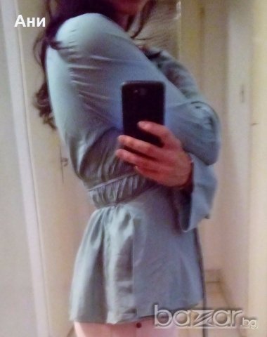 Зелена риза с колан