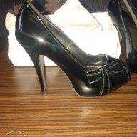Нови обувки, снимка 2 - Дамски обувки на ток - 11787927