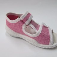 Детски пантофки Vi-GGa-Mi розово пеперудки, снимка 3 - Детски сандали и чехли - 18396056