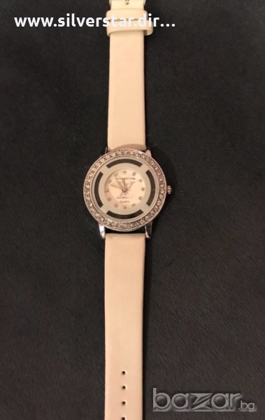Часовник LV Louis Vuitton  бял, снимка 1