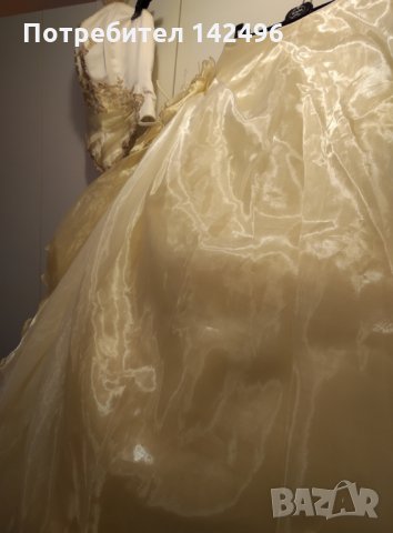 Мечтаната сватбена рокля, снимка 3 - Сватбени рокли - 23088752