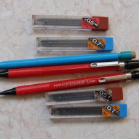 Продавам автоматични моливи и графити 0,5 и 0,7 , снимка 1 - Други стоки за дома - 14263056