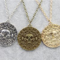 🪙 ☠️Монета на Ацтеките - Карибски Пирати 🦜 - Колие - Антична - Златна/Сребърна, снимка 1 - Колиета, медальони, синджири - 22670898
