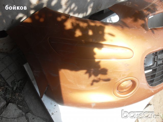 Продавам предна броня за Нисан Микра / Nissan Micra 2012 г, снимка 2 - Аксесоари и консумативи - 11900370